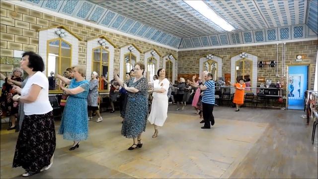 Танго Cumparsita танцуют ветераны смотреть онлайн