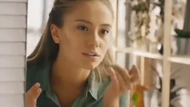 Essentials by ARTISTRY™ Базовый уход для комбинированной и жирной кожи с лосьоном с SPF смотреть онлайн