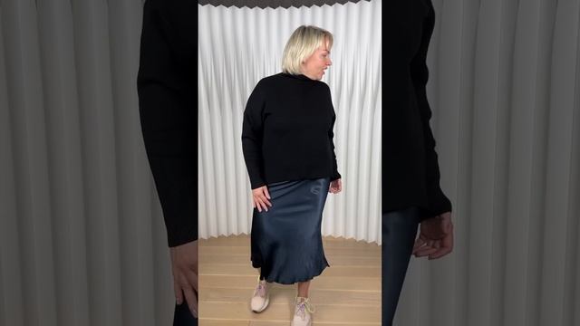 ?Новинки, 4 образа ? +7903 518 00 06 Для женщин плюс сайз❤️Подпишись в телеграм ??@italyplussize смотреть онлайн