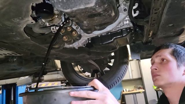 Mazda 6 GJ / GL - Oil & Oil Filter Change смотреть онлайн