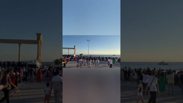день пограничника в Казахстане ( Актау 18.08.2023 Каспийское море, парад военных кораблей) смотреть онлайн