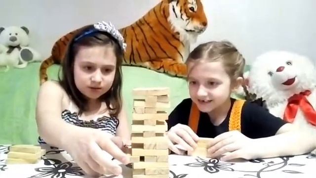 игра падающая башня смотреть онлайн