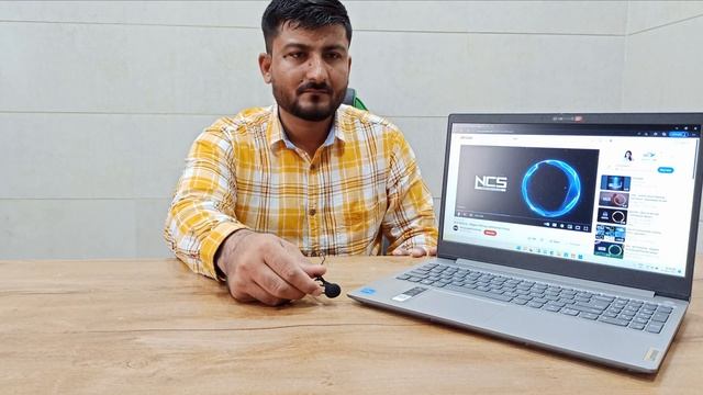 Lenovo IdeaPad slim 3 Budget Laptop for Students | Intel Core i3 11th Gen + Windows 11 & Office 202 смотреть онлайн