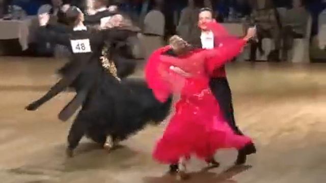 Спортивные бальные танцы. Вальс смотреть онлайн