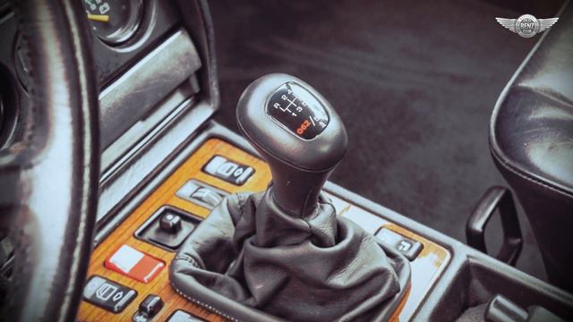 1990 Mercedes-Benz 190 E 2.5-16 Evolution II w201 смотреть онлайн