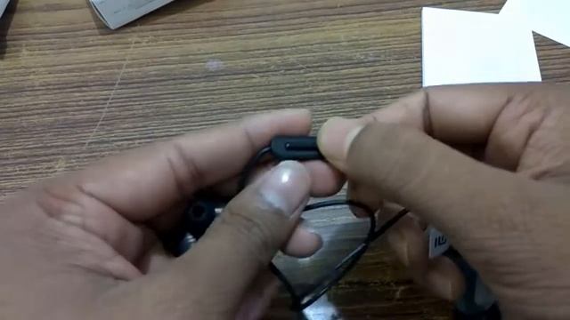 Xiaomi Mi Piston Air - Capsule Earphones India UNBOXING 2016 смотреть онлайн