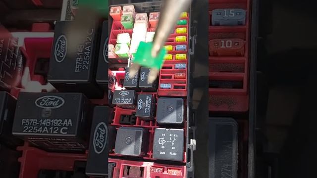 falla de encendido, parpadeo del theft смотреть онлайн
