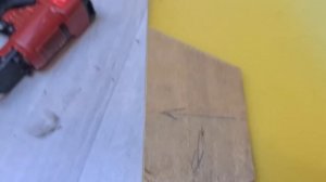 Как закрепить панель на стене. Делаем мягкие соты для панели. Мягкая стена из остатков ткани