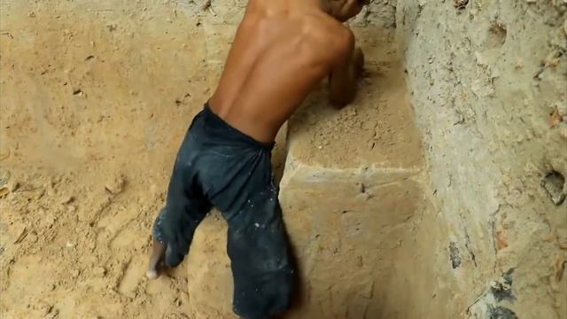 что делают в Индии 🙄🙄 строют дома, бассейны чота из песка.