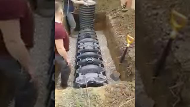 Установка дренажных тоннелей Graf 300 и смотрового колодца смотреть онлайн