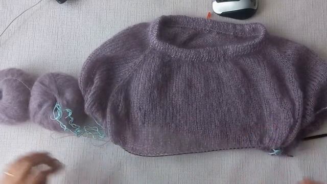 МОХЕРОВЫЙ КРАСАВЧИК ГОТОВ!/ СУПЕР МЯГКАЯ ПРЯЖА/ ВЕС ДЖЕМПЕРА 250ГР/ вязание - это круто смотреть онлайн