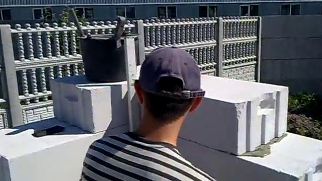 кладка газоблока який повинен бути клей