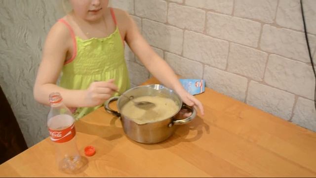 Попытка сделать ЖЕЛЕЙНУЮ КОКА КОЛУ)))) смотреть онлайн