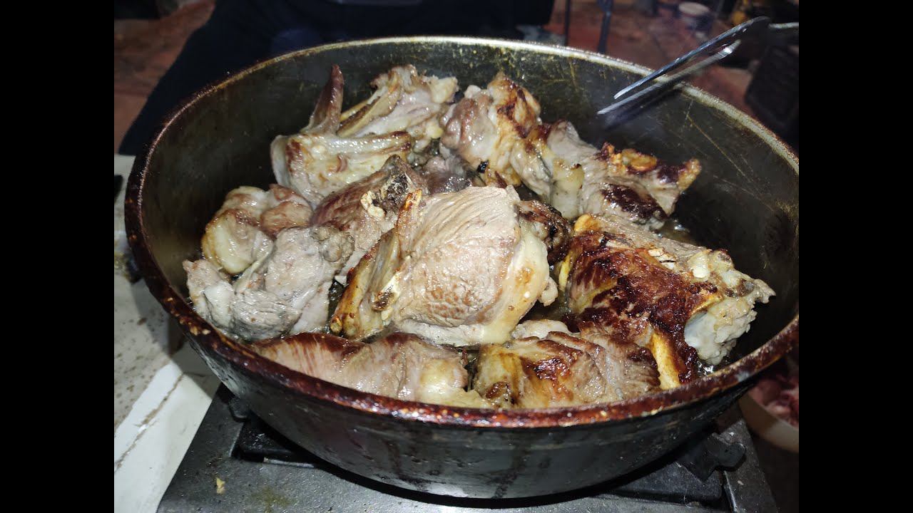 Ели мясо мужики. В гараже смотреть онлайн