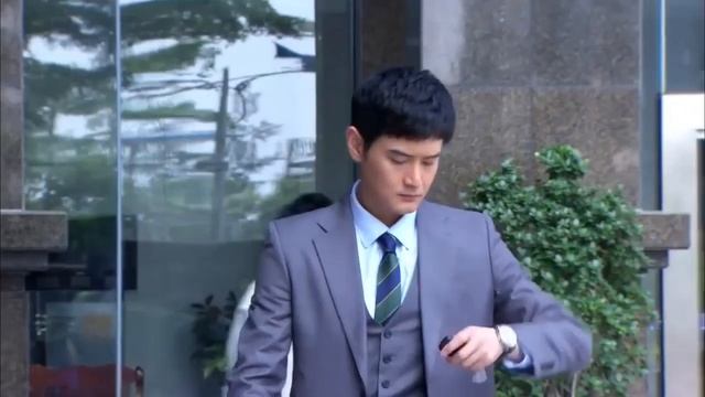 情侶偷偷定下終身，不料卻發現有相同的胎記，想到昨晚做的事立刻慌了！ #chinesedrama #中国电视剧