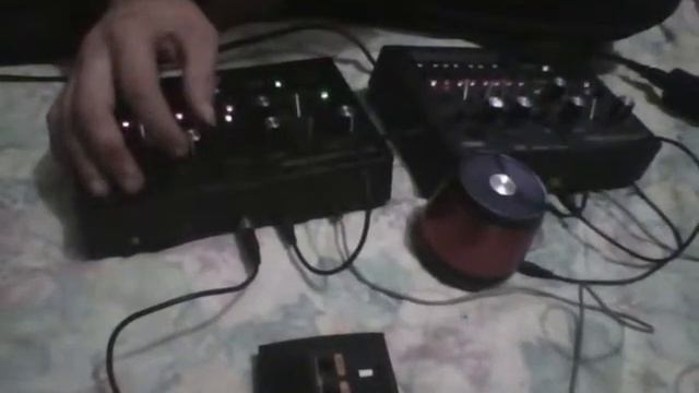 Monotribe x's 2, and Monotron Delay смотреть онлайн