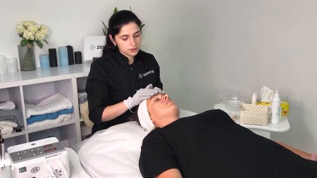 Как убрать отёчность лица с помощью процедуры микротоки смотреть онлайн