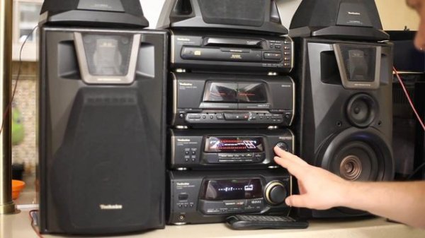 Что может музыкальный центр Technics EH60