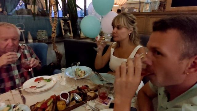 День Рождения Кумы в семейном кругу ??????? смотреть онлайн