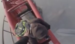 Русские парни на Шанхайской башне (650м) - Реакция иностранцев