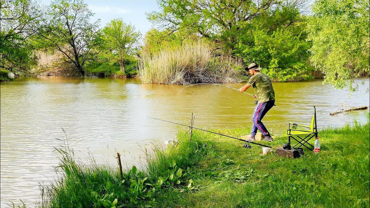 КИНУЛ ГОРОХ И ПОШЛА ЖАРА. РЫБАЛКА НА КАРАСЯ В ГОРОДЕ АСТРАХАНЬ. смотреть онлайн