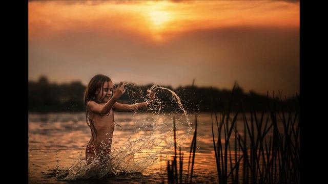 "Девчонка - хулиганка" - поэт, автор-исполнитель Галина Карпюк. смотреть онлайн