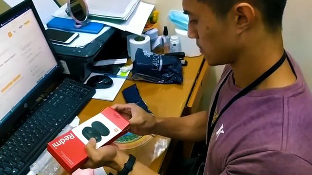 Unboxing Redmi Airdots 2 | vlog 6 смотреть онлайн