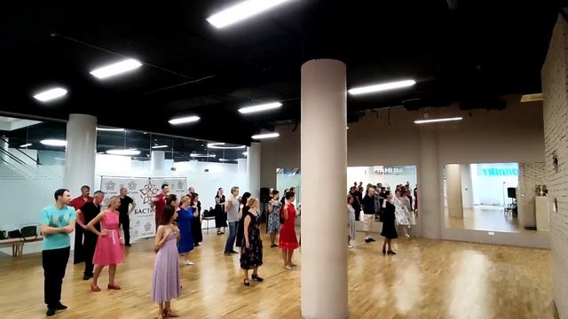 Мастер-класс с Анной Игоревной Николаевой, варсовьен (учебное видео с класса). Сообщество Assemblés смотреть онлайн