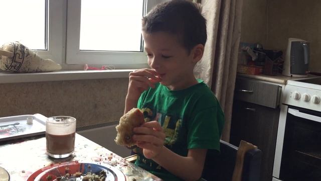 Видео обзор Яндекс Станции от Димы смотреть онлайн