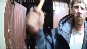 Умный домофон против молотка