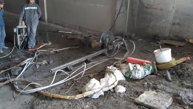Гидравлическая стенорезная машина смотреть онлайн