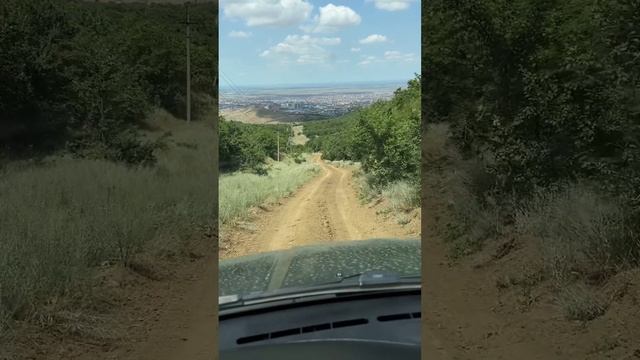 Катаем в горах на ниве тревел #нива #ниватревел #offroad #дагестан смотреть онлайн