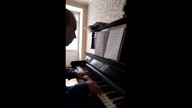 Дядя играет мелодию Вивьен - Приход зимы 19112022 смотреть онлайн