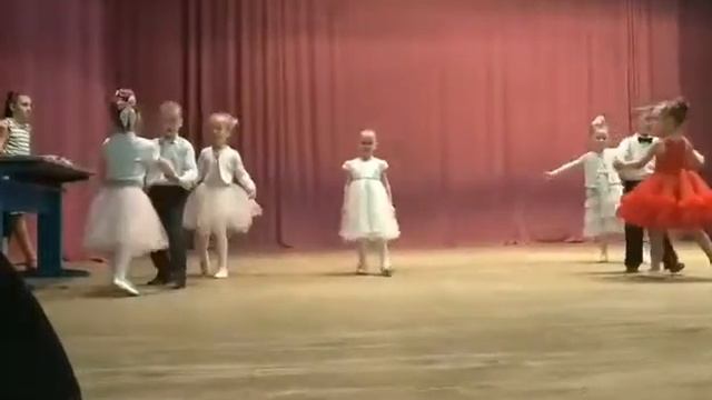 Ча-ча раз.. или уже два? ой, подождите.. смотреть онлайн