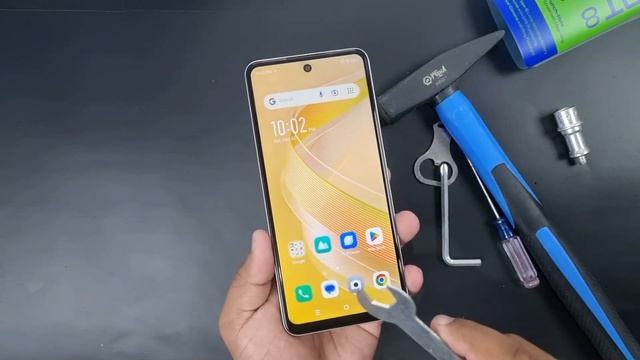 Infinix Smart 8 Screen Scratch Test | Infinix Smart 8 Durability Test ??️