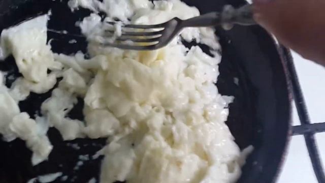 ЗАВТРАК ЗА 5 МИНУТ!!! ХАОТИЧНАЯ ЯИЧНИЦА!!! БЫСТРО И ПРОСТО!!! смотреть онлайн