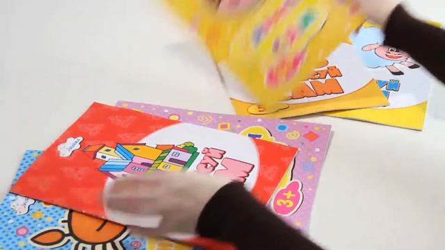 Серия развивающих книг для малышей "Нарисуй сам" для развития мелкой моторики от издательства Улыбк смотреть онлайн