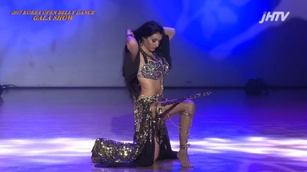 ALEX DELORA a special feature (BELLY DANCE)