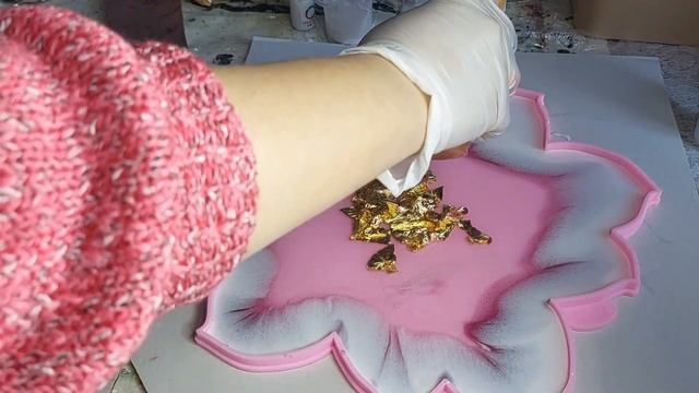 ФРУКТОВНИЦА / МАСТЕР КЛАСС / ИЗДЕЛИЯ ИЗ ЭПОКСИДНОЙ СМОЛЫ СВОИМИ РУКАМИ смотреть онлайн