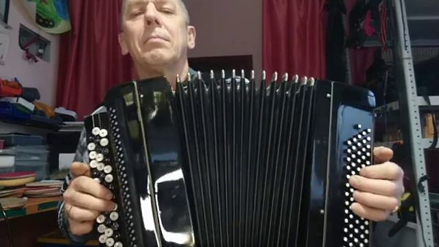 Баян ТУЛЬСКИЙ цельнопланочный ! смотреть онлайн