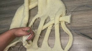 Вяжем модный женский жилет спицами !!!!!