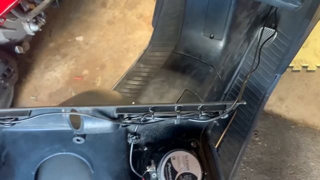 Honda helix cheap radio speaker upgrade смотреть онлайн