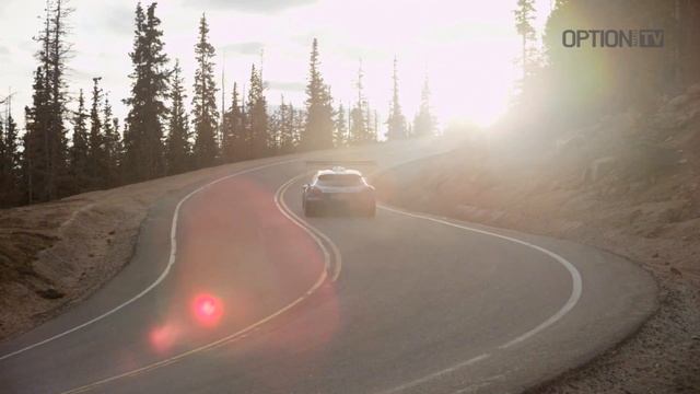 Peugeot 208 T16 : on board with Seb Loeb at Pikes Peak (Option Auto) смотреть онлайн