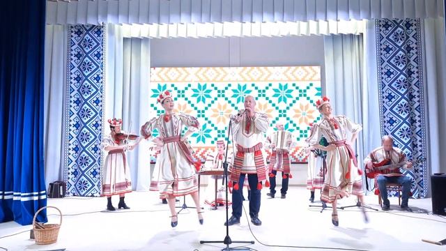 Ансамбль народной музыки и песни "Верас" - Полька смотреть онлайн