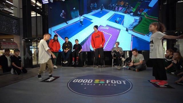 Лютый vs Пачкова Мелана | 1/4 Hip Hop Kids | KIDZA DZA DZA BATTLE #KIDZDZADZA смотреть онлайн