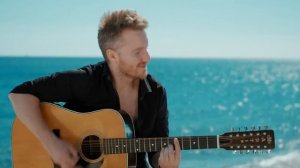 40 FINGERS - Pirates Of The Caribbean with 4 Guitars