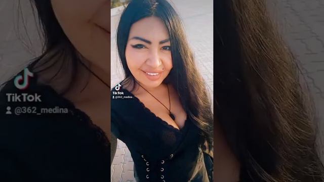 От улыбки хмурый день светлей, от улыбки в небе радуга проснется, поделись улыбкою своей, и она к т смотреть онлайн