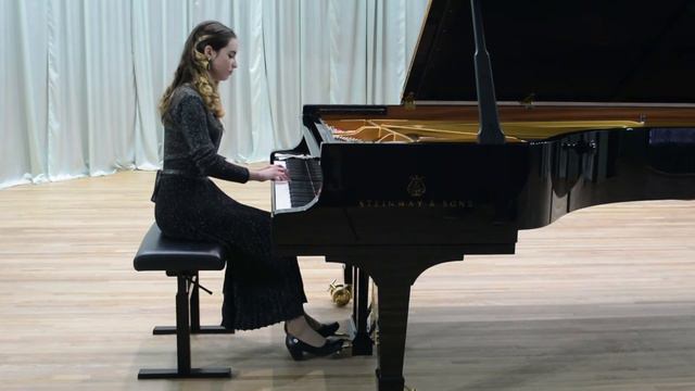 A. Scriabin - Etude in D-sharp. A. Khachaturian - Sonatina C major смотреть онлайн
