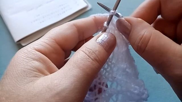 МК ажурного узора / Жилет спицами (часть 1) смотреть онлайн