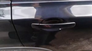 Видео: Как открыть заднюю дверь в Ниссан Х-Трейл?